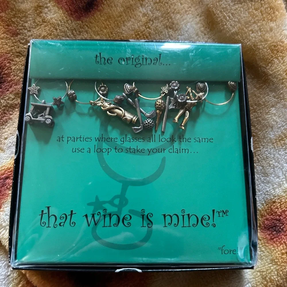 “That Wine is Mine” golf themed Wine  Glass Charms Set “